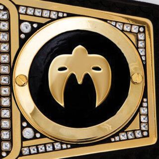 The Ultimate Warrior Side Plate Replica Box Set